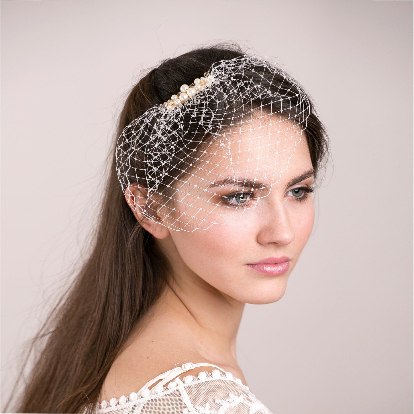 Bridal pearls embellished birdcage veil with pearl and crystals beaded bridal veil short wedding birdcage with Swarovski pearls