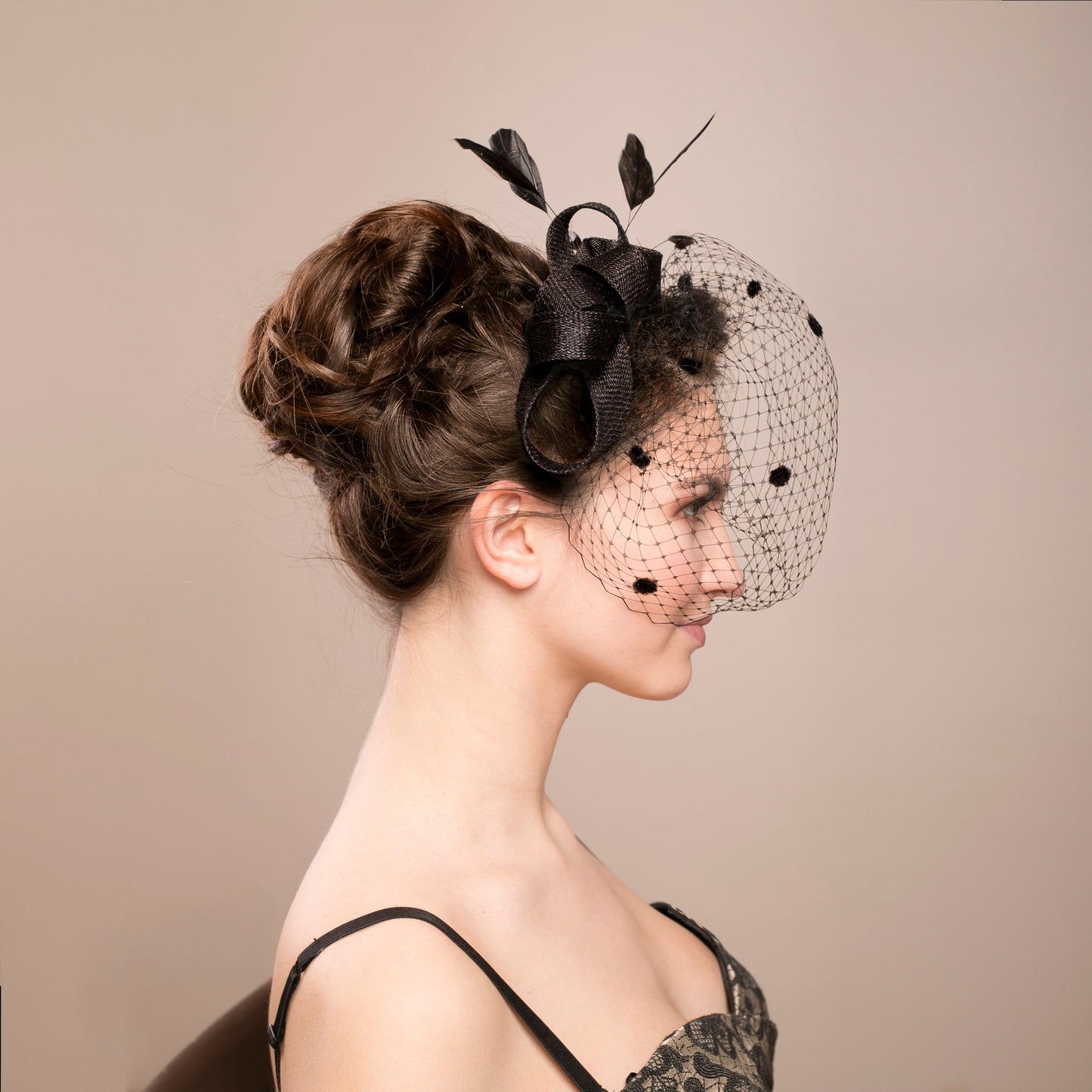 Modern Fascinator with Birdcage Veil, Chic Feathered Fascinator with removable Birdcage, Sophisticated Black Fascinator women fascinator