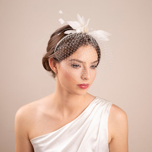 Ivory bridal feather birdcage on a headband, Wedding feather headpiece with ivory veil, bridal feather hairpiece, wedding birdcage veil