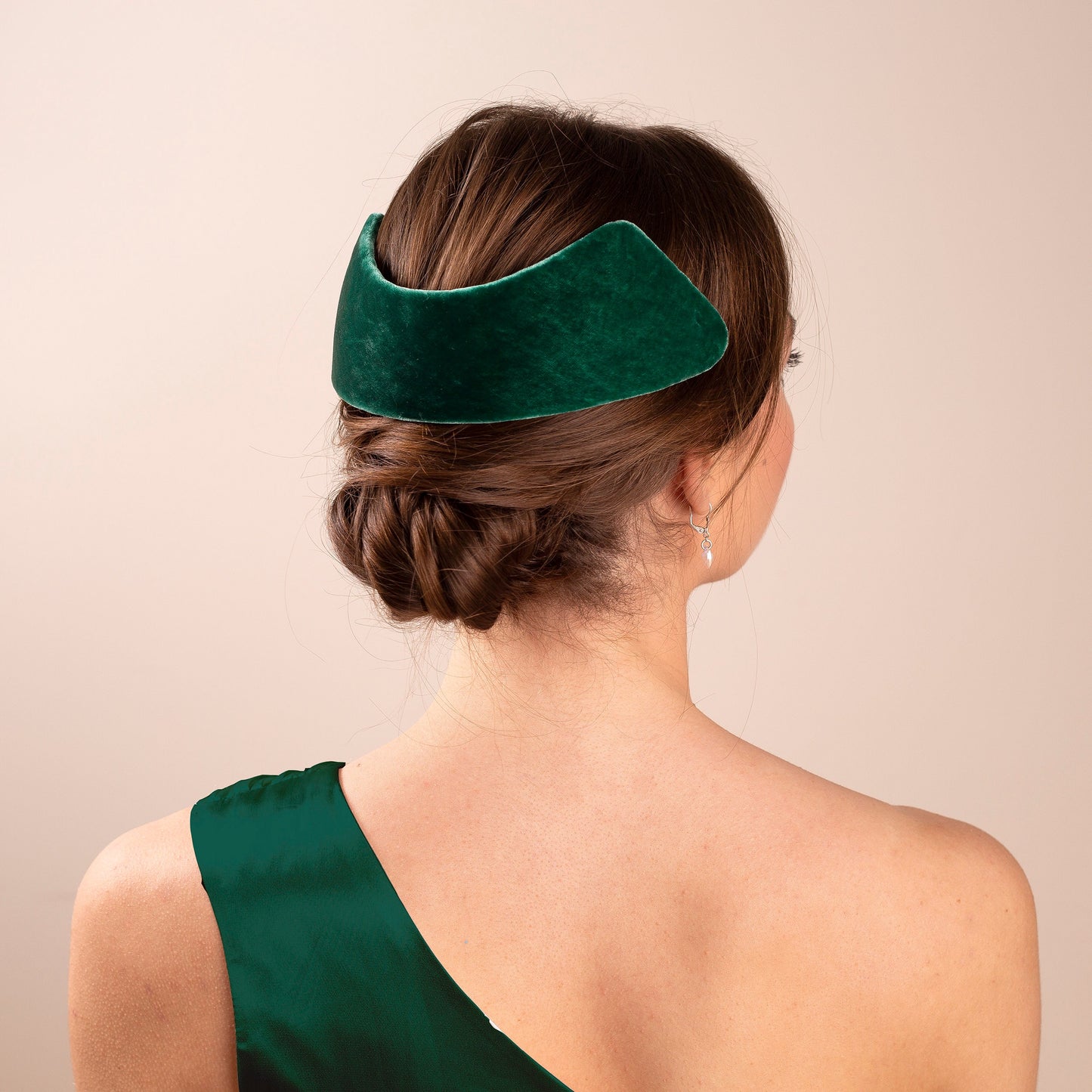 Dark green velvet Bun Headpiece, Bridal Dark green Headpiece for back of the head, Vintage inspired Millinery Bandeau, 1950s Bandeau