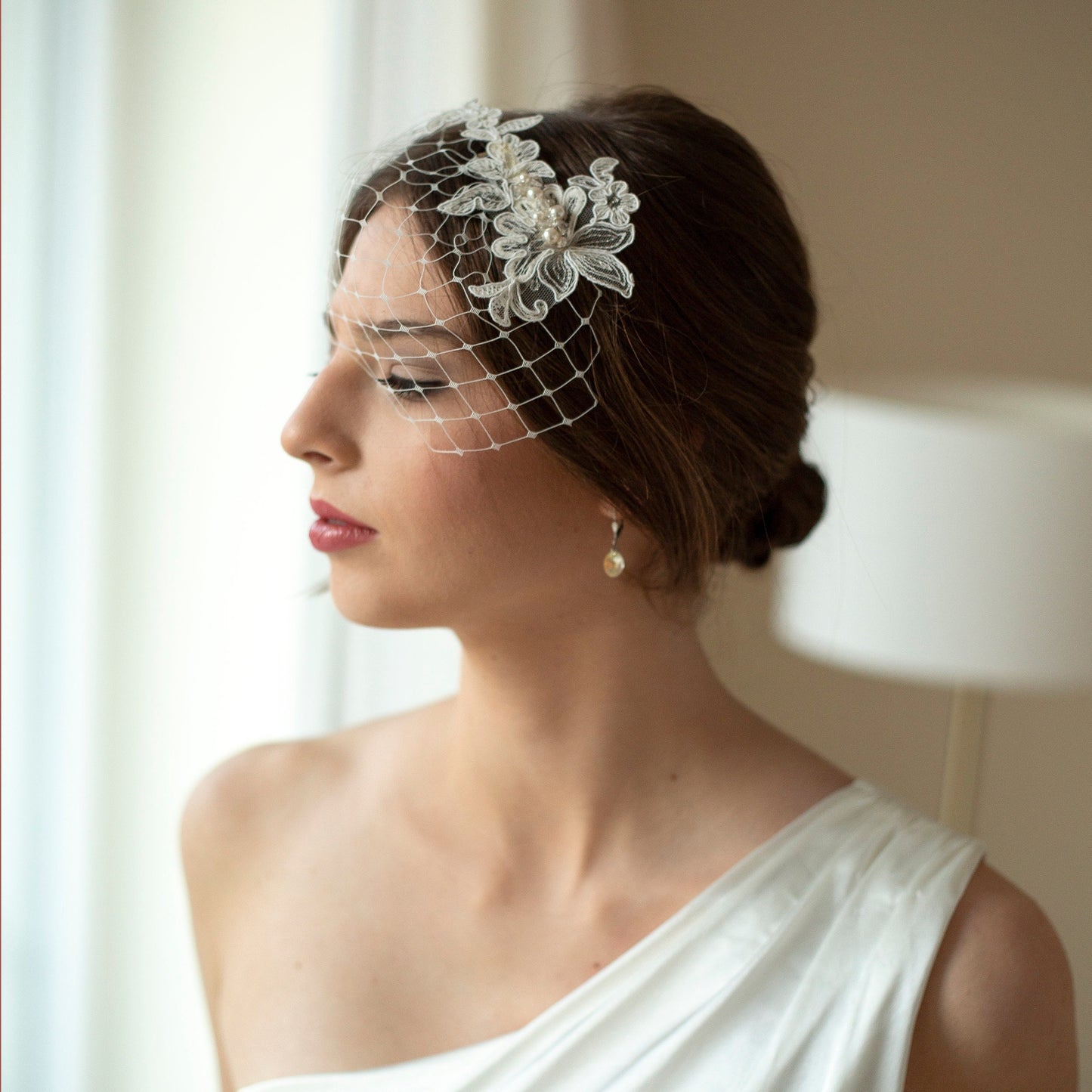 Petite netting veil with lace and Swarovski pearls and crystals, short wedding veil with ivory silver lace and pearls