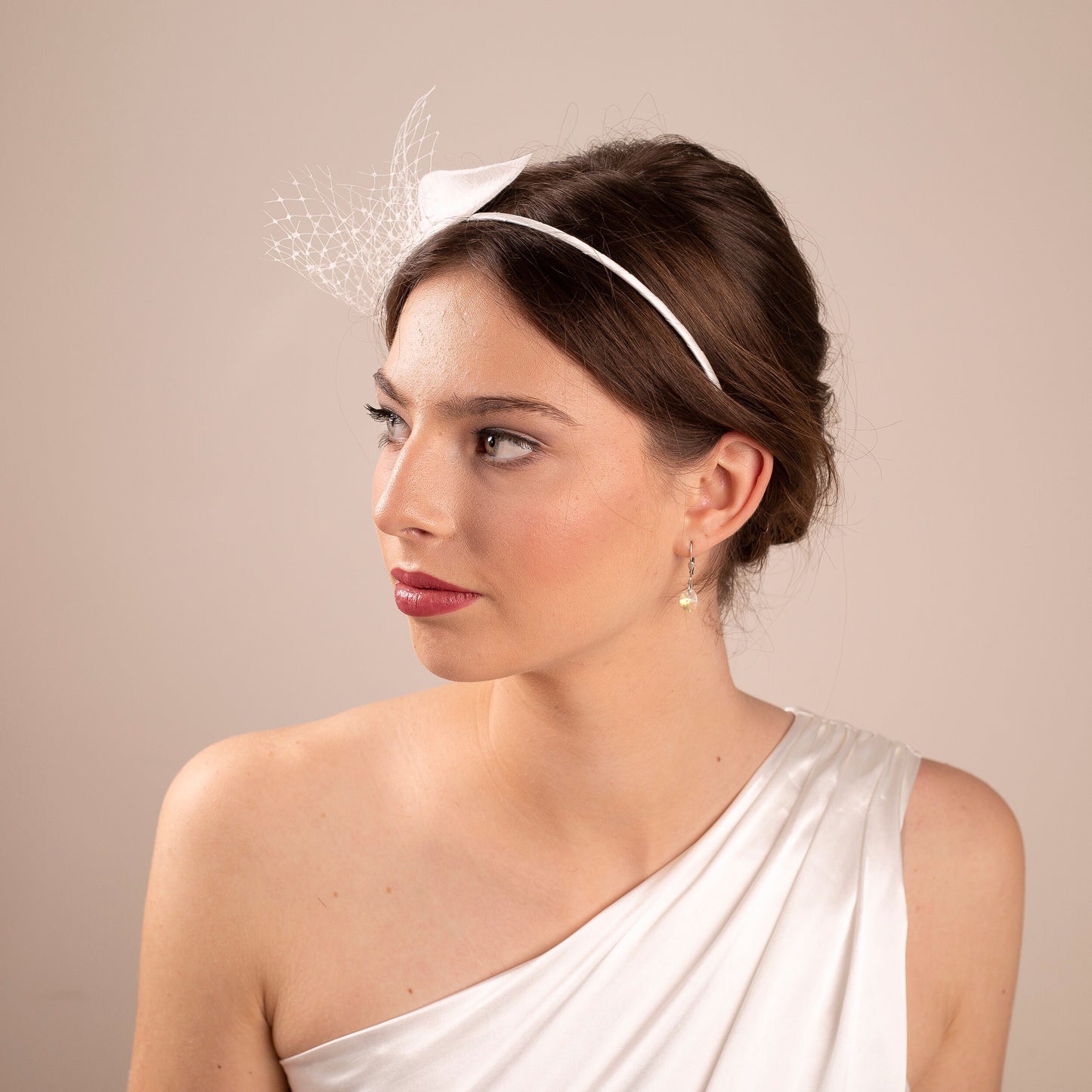 Bridal wavy leaf on headband with netting, wedding felt headpiece, felt fascinator with veiling for a bride in creamy ivory or white