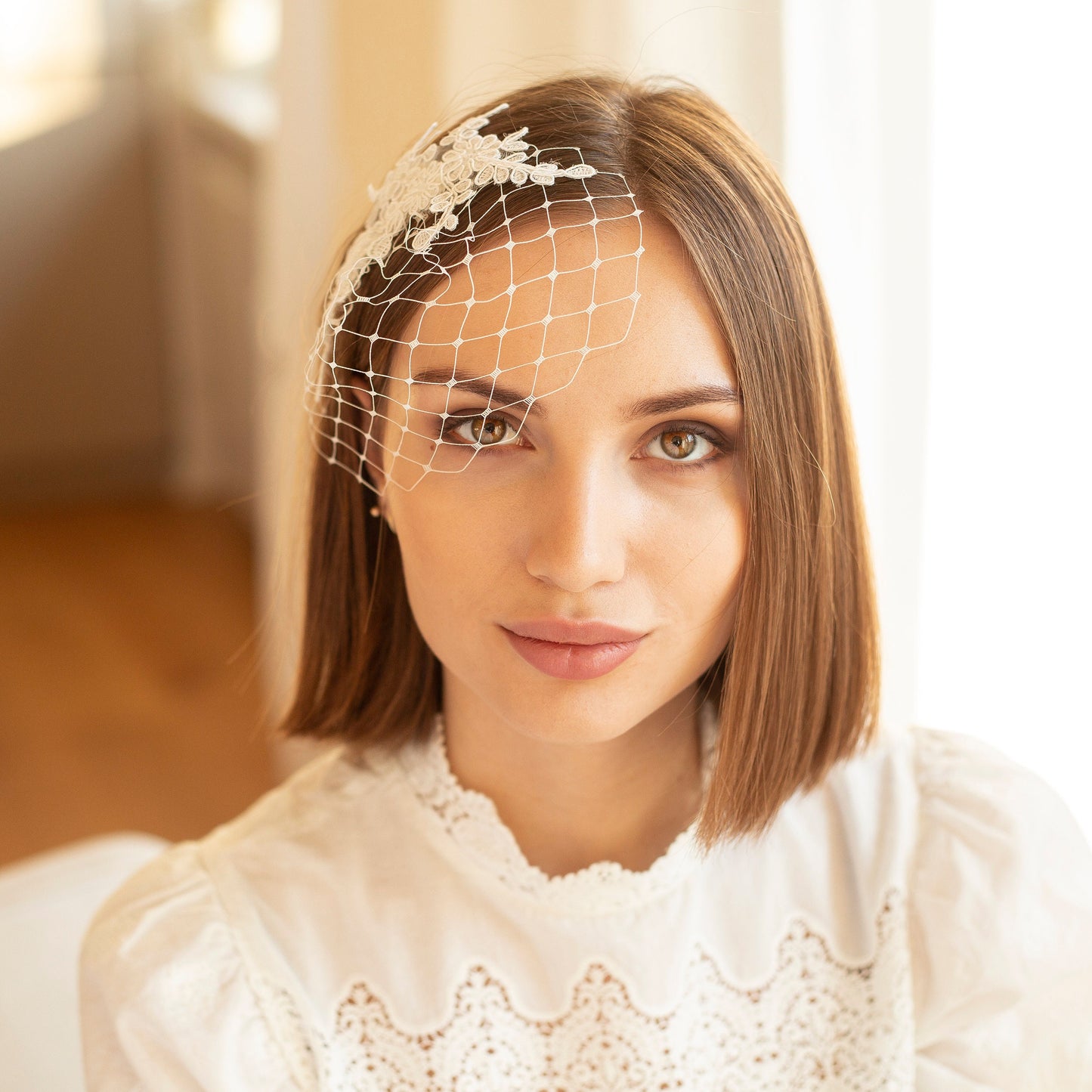 Ivory floral lace birdcage in small size, Short birdcage veil with lace, Wedding veil with floral lace headpiece