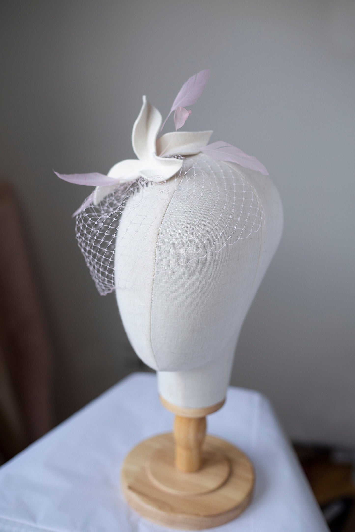 Bridal wavy leaves and blush pink veil headpiece in blush and cream ivory, wedding pink birdcage and ivory fascinator, elegant headpiece