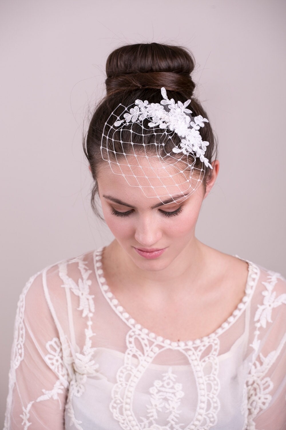 Lace birdcage veil in white, petite birdcage lace veil, white Wedding lace Veil