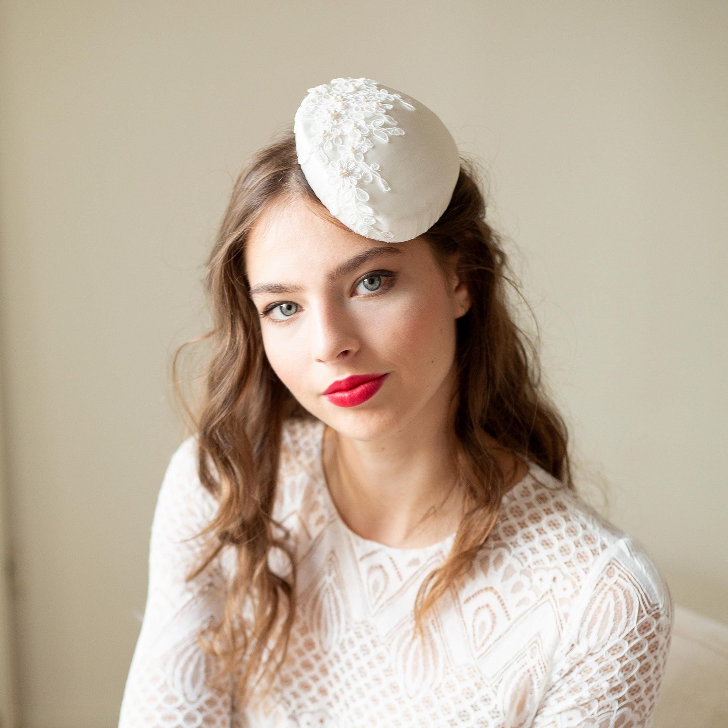 Civil Ceremony Pillbox with Lace and Pearls for a bride, Pearl Beaded Bridal Hat, Ivory Lace Headpiece, Vintage inspired Pillbox