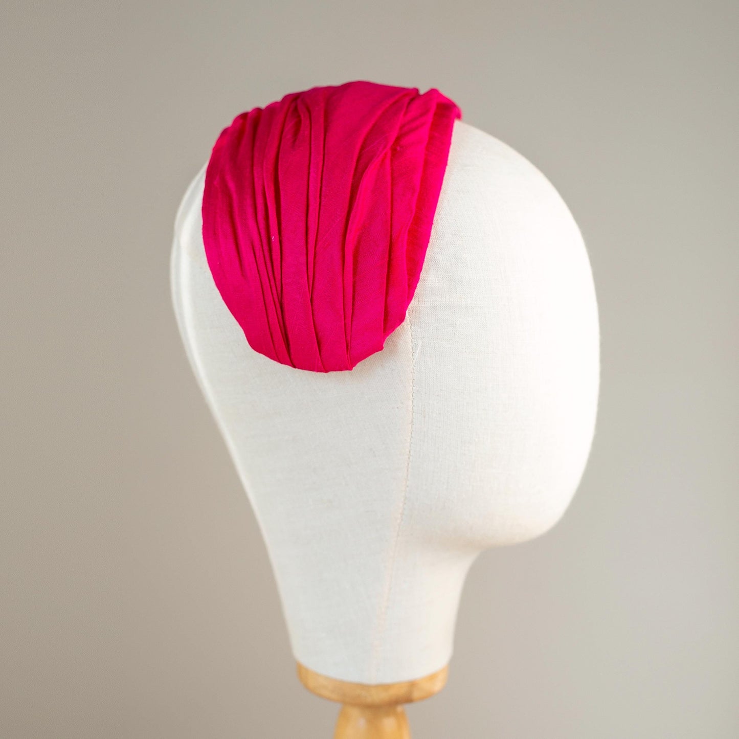 Bright pink Silk dupion Cap Headpiece, Vintage inspired draped Half Hat in fuchsia, 1950s Wedding guest hat, Mother of bride hat